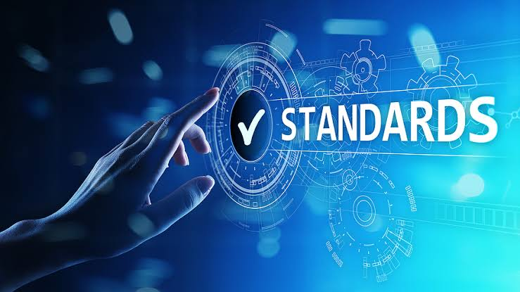 Standards und technische Grundsätze